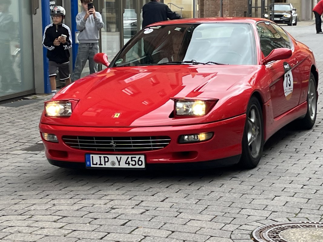Ferrari 456