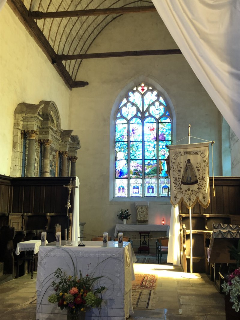 Église Notre-Dame-de-la-Tronchaye Église Notre-Dame-de-la-Tronchaye