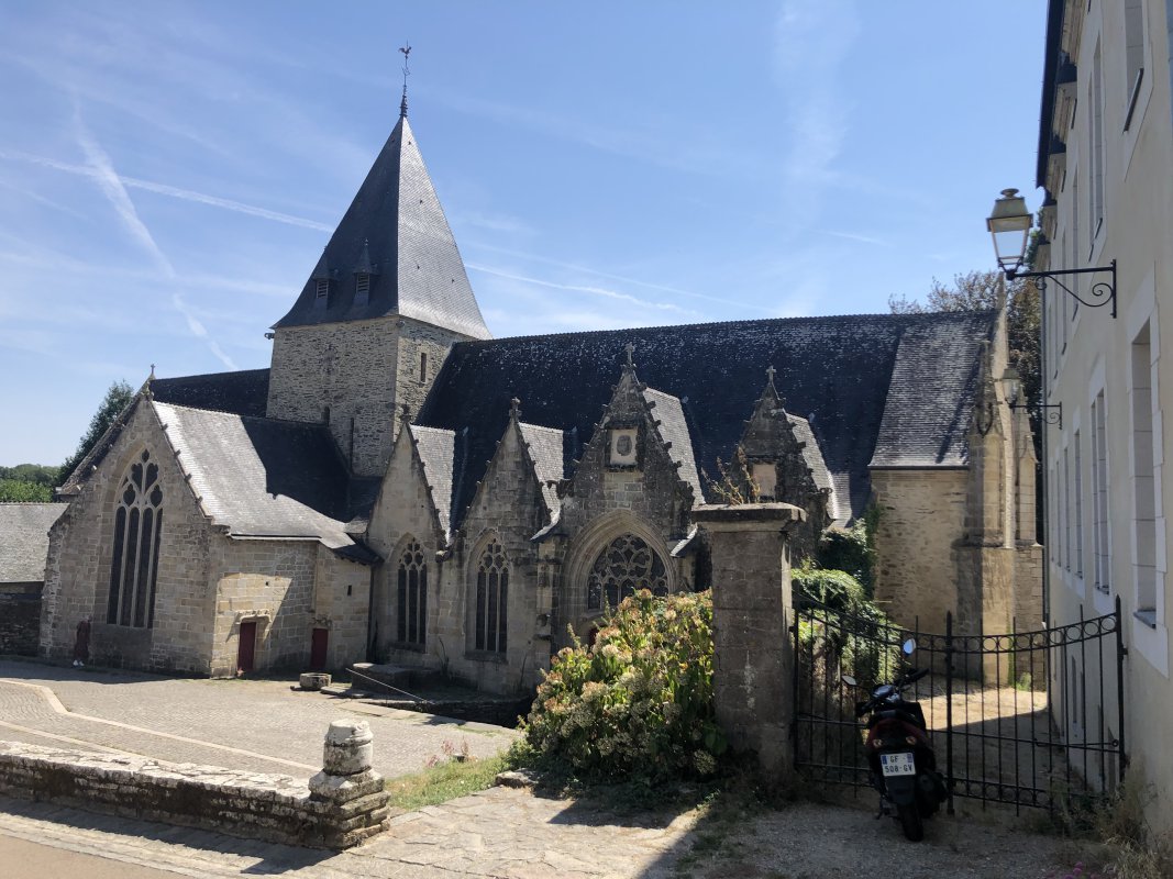 Église Notre-Dame-de-la-Tronchaye Église Notre-Dame-de-la-Tronchaye