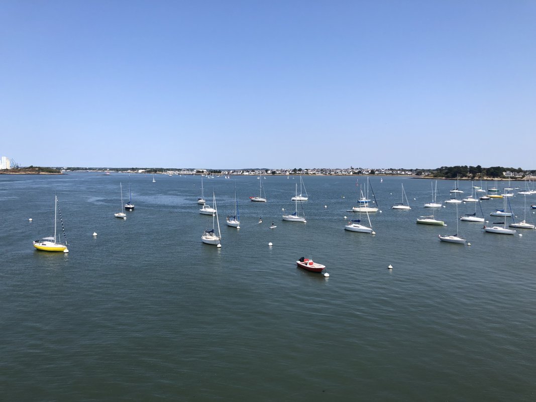 Bild mit Segelbooten